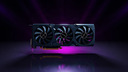Carte graphique à trois ventilateurs éclairée en violet : la RTX 5090 pour l'IA locale