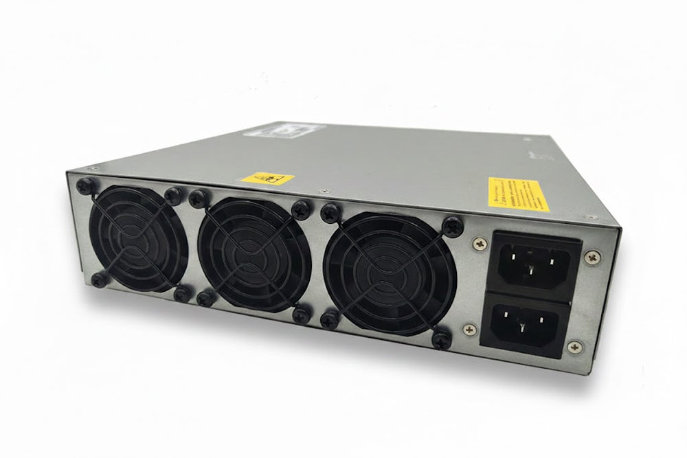 Face avant alimentation Bitmain APW12 1215F avec double entrée secteur IEC C14 et ventilateurs refroidissement série S19