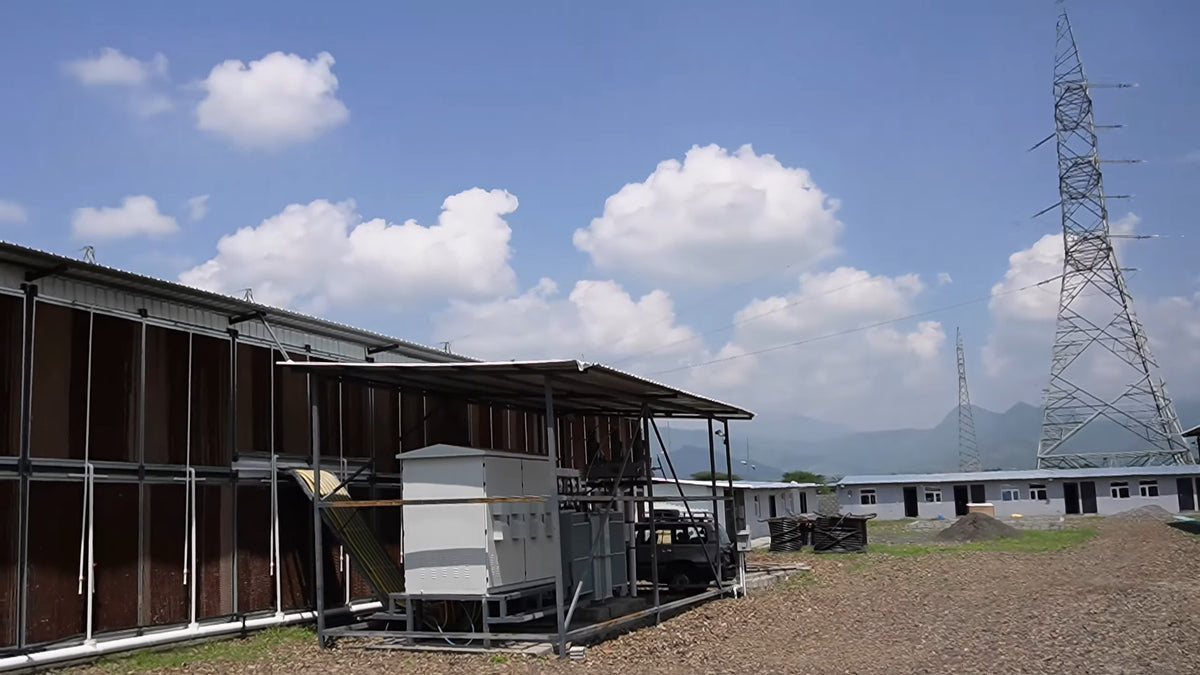 Mining-Standort: Container mit ASIC-Minern